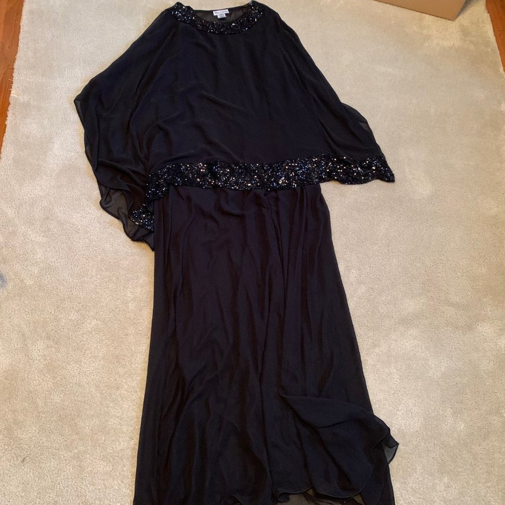 Miss Cristina Two Piece Black Formal Dress Size 2XL (14/16)**